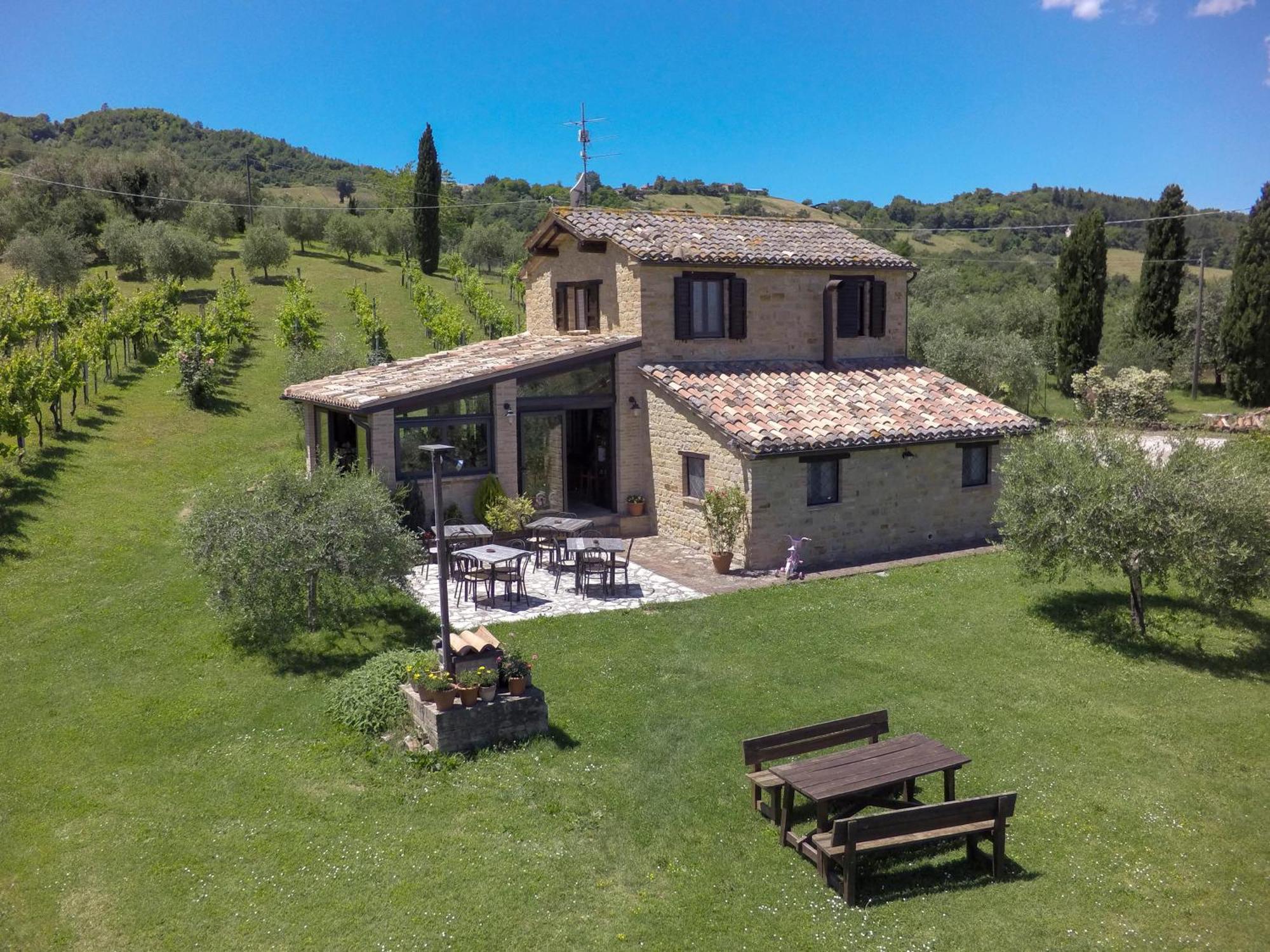 Agriturismo Tre Querce Penna San Giovanni Экстерьер фото