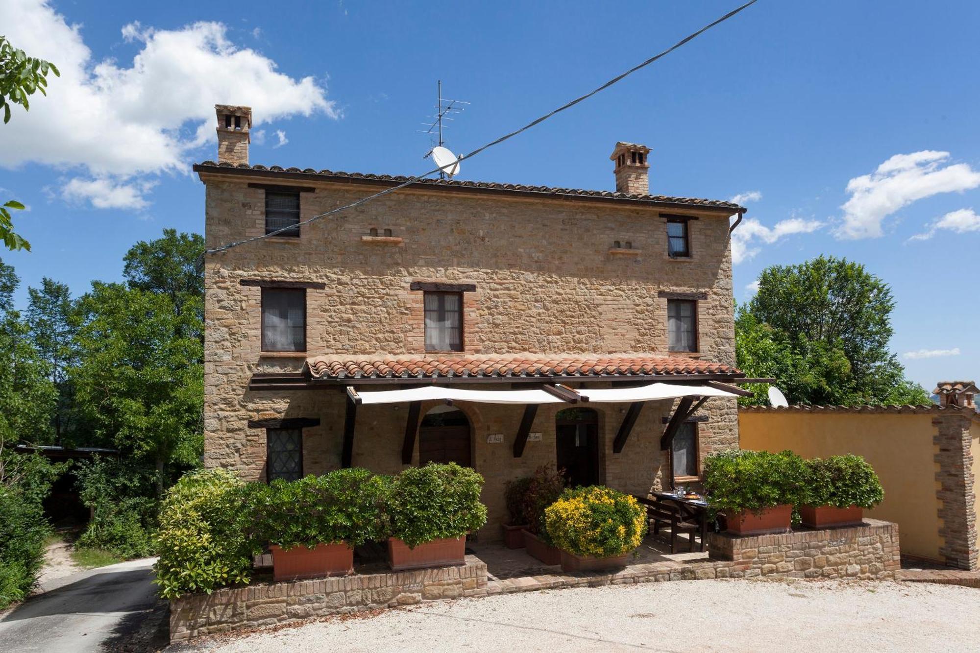 Agriturismo Tre Querce Penna San Giovanni Экстерьер фото