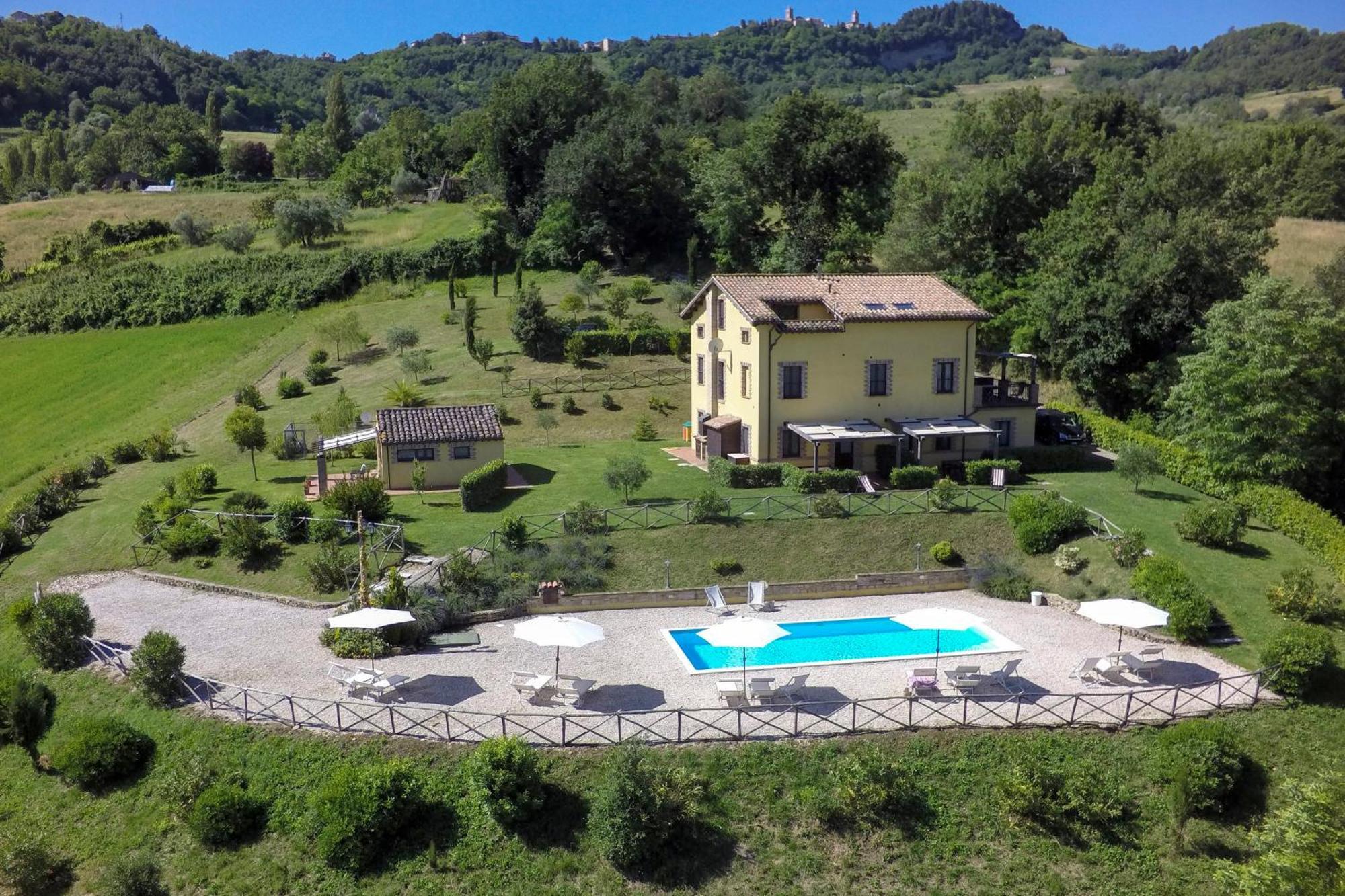 Agriturismo Tre Querce Penna San Giovanni Экстерьер фото