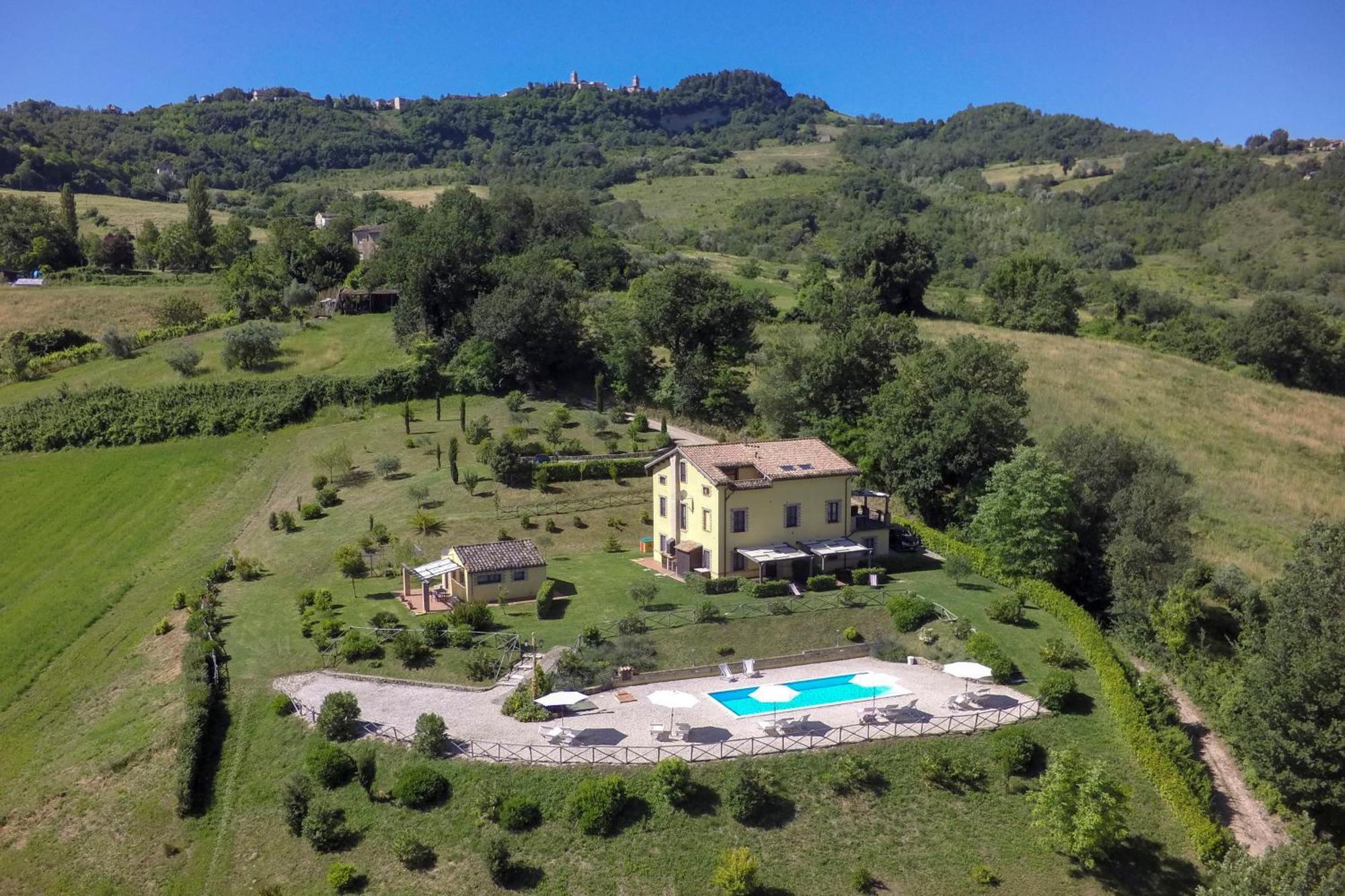 Agriturismo Tre Querce Penna San Giovanni Экстерьер фото