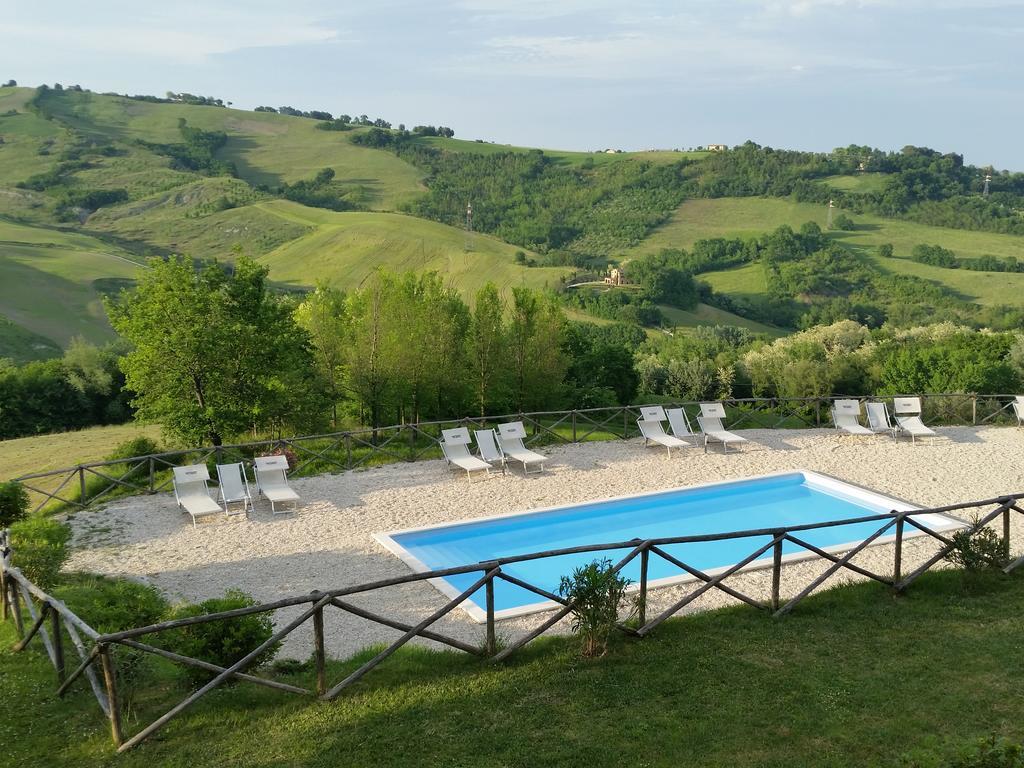 Agriturismo Tre Querce Penna San Giovanni Экстерьер фото